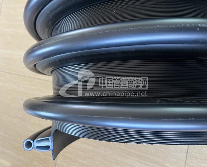 品字形筋增強聚乙烯纏繞管