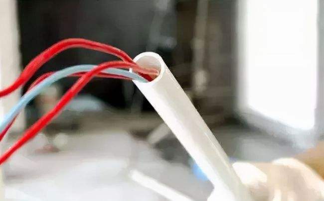 排管、電纜溝、穿管敷設(shè)在什么情況下采用？需要注意什么？
